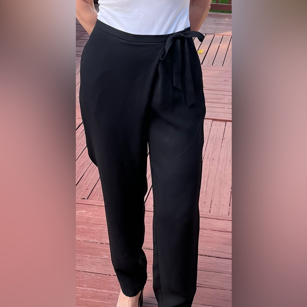 Diane Von Furstenberg black dressy pants, waist ties, side zipper, side overlap2